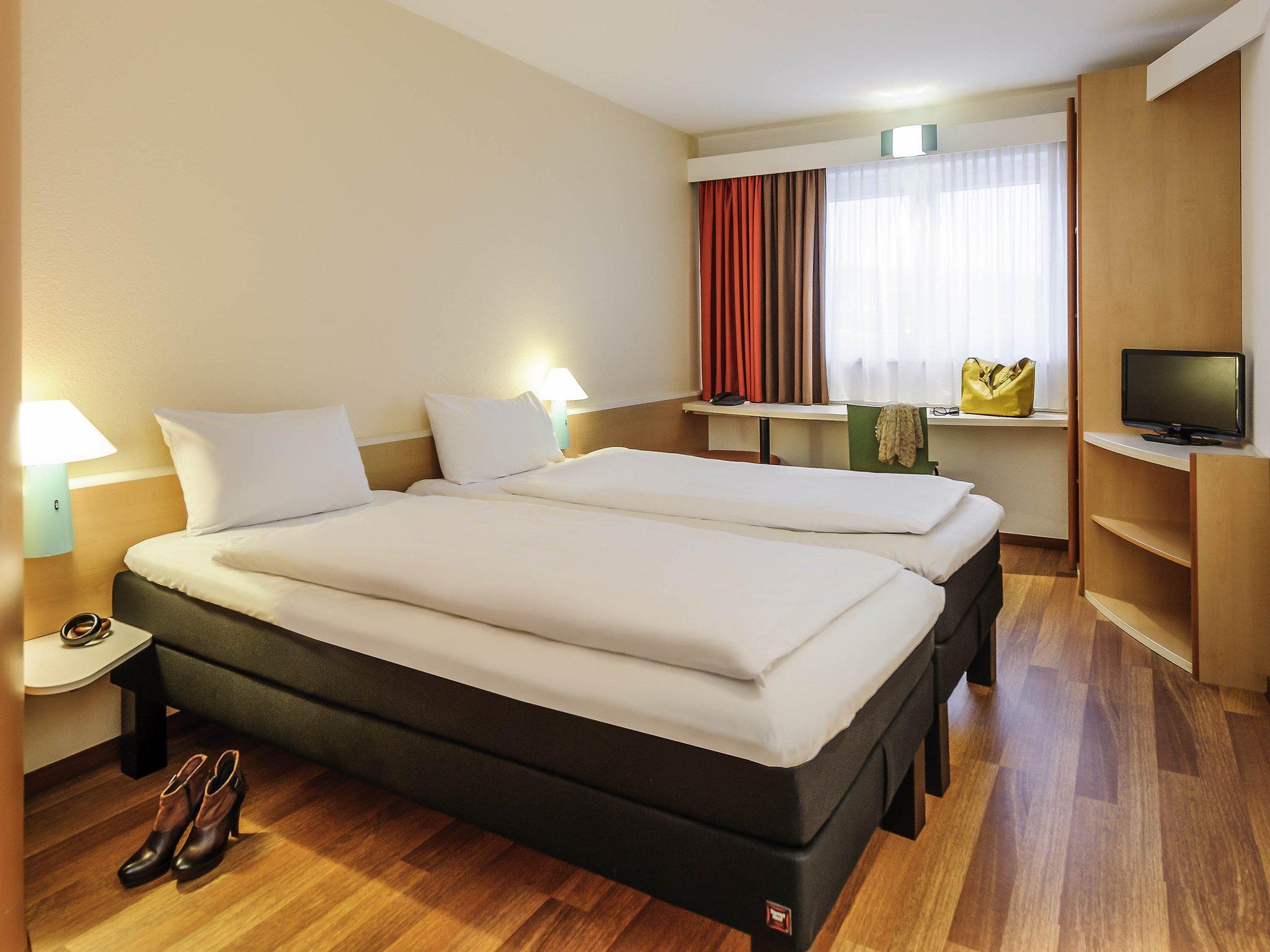 Ibis Hotel Wuerzburg City Екстер'єр фото