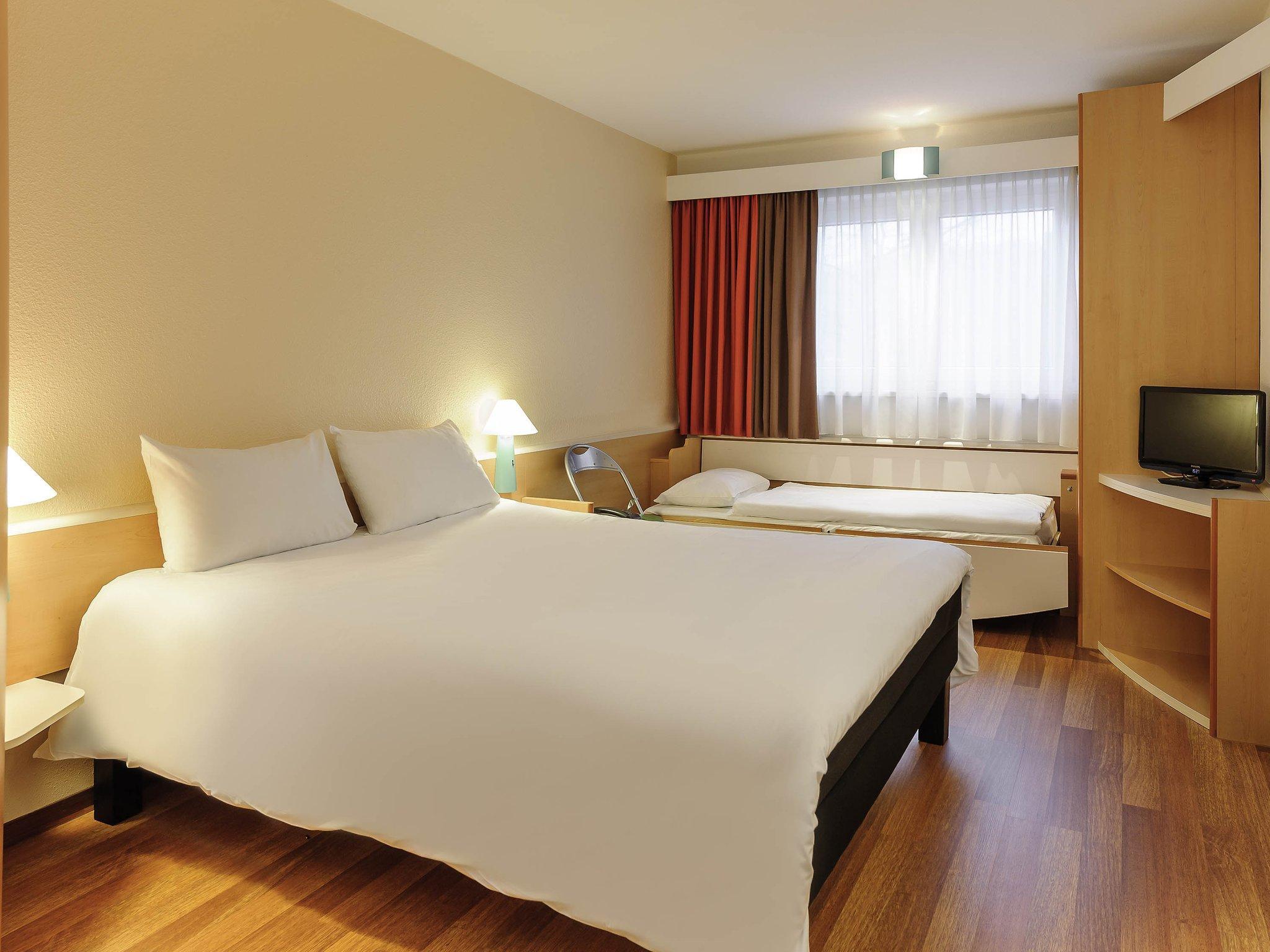 Ibis Hotel Wuerzburg City Екстер'єр фото
